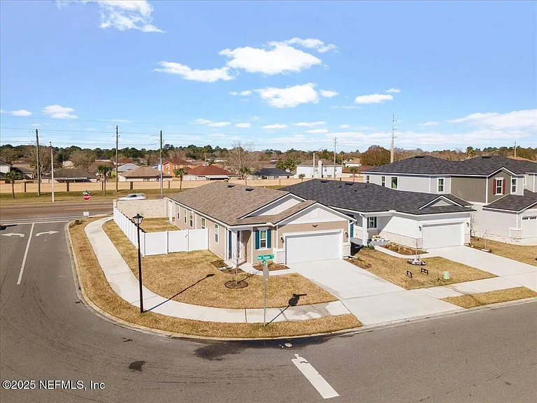 7212 Red Timber Rd — Photo 3