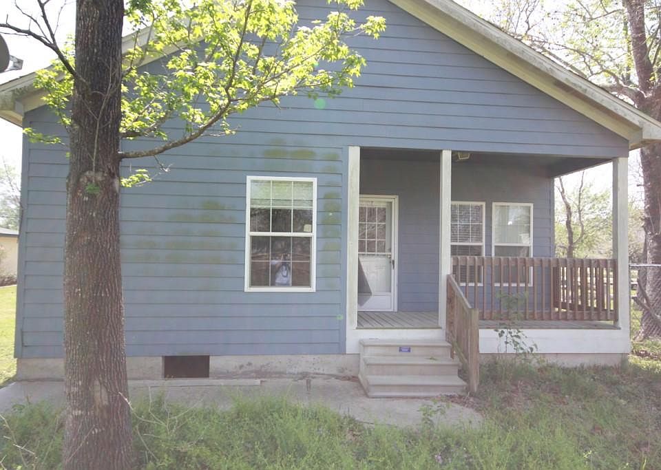1st image of 1046 Marcolin St