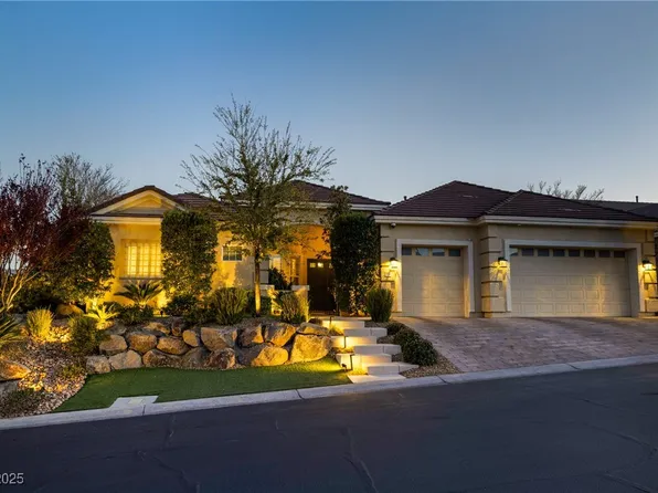 10813 Oak Shadow Ave, Las Vegas, NV 89144