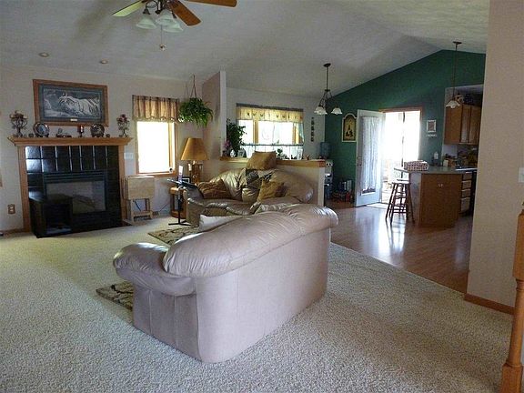 5th image of 8216 N Robert Dr