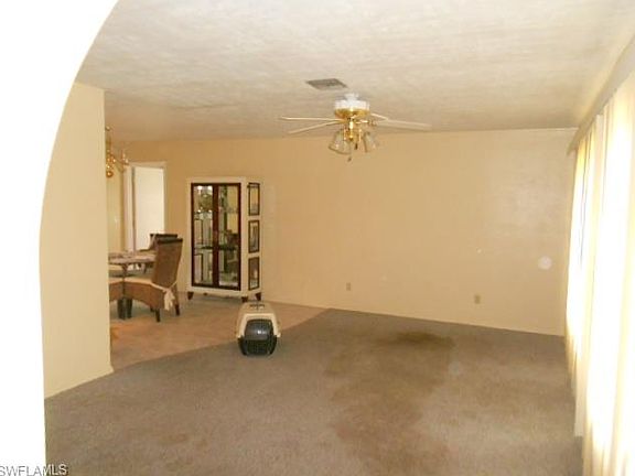 3rd image of 2517 Lakeview Dr