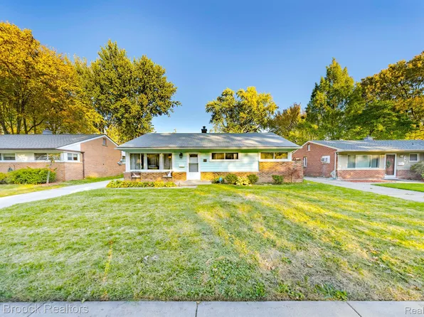 44 Huntley Ave, Clawson, MI 48017