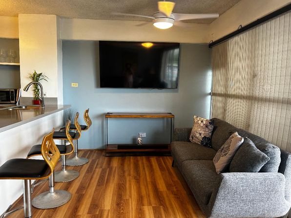 1690 Ala Moana Blvd APT 805