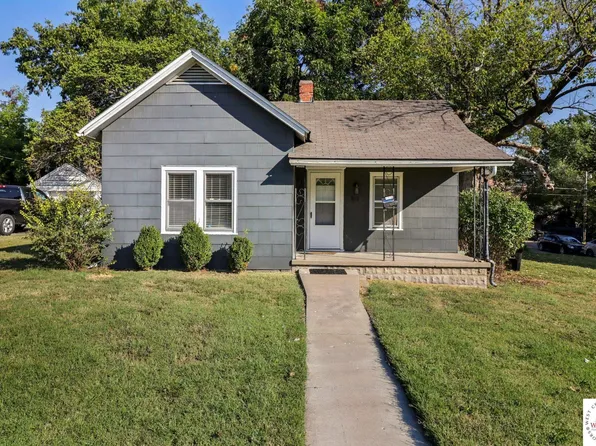 311 Franklin Ave, Warrensburg, MO 64093