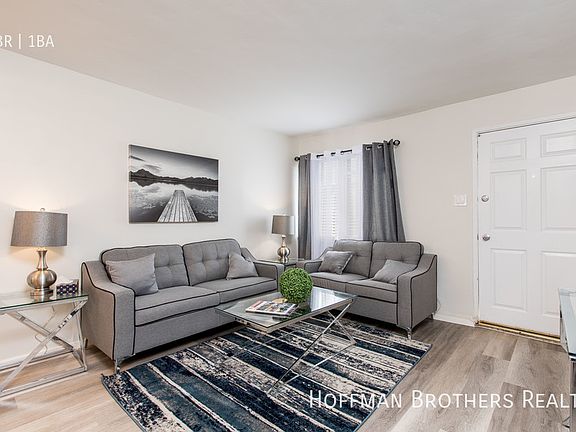 4th image of 2620 11th St APT 3