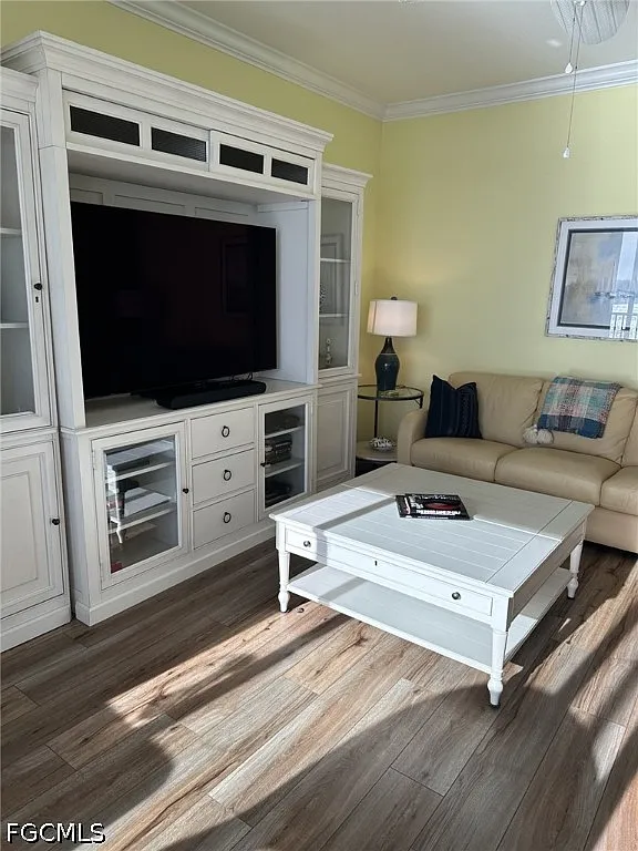 2 bed, 2.0 bath, 1232 sqft, $6,000 — Photo 3