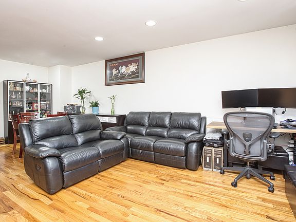 2nd image of 8753 Bay 16 St #2A