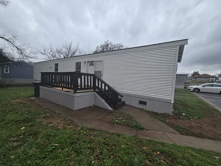 602 S Vista Ln #30 — Photo 1