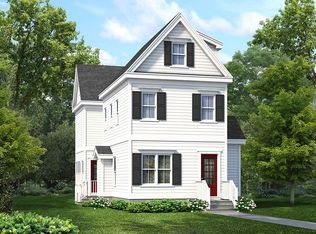 39 Forest Ave, Natick, MA 01760