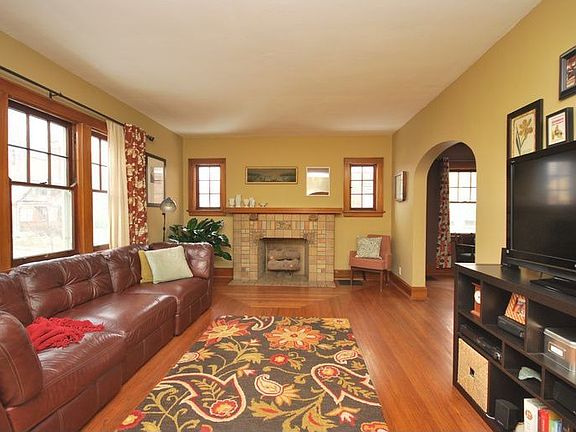 4th image of 6118 Webbland Pl