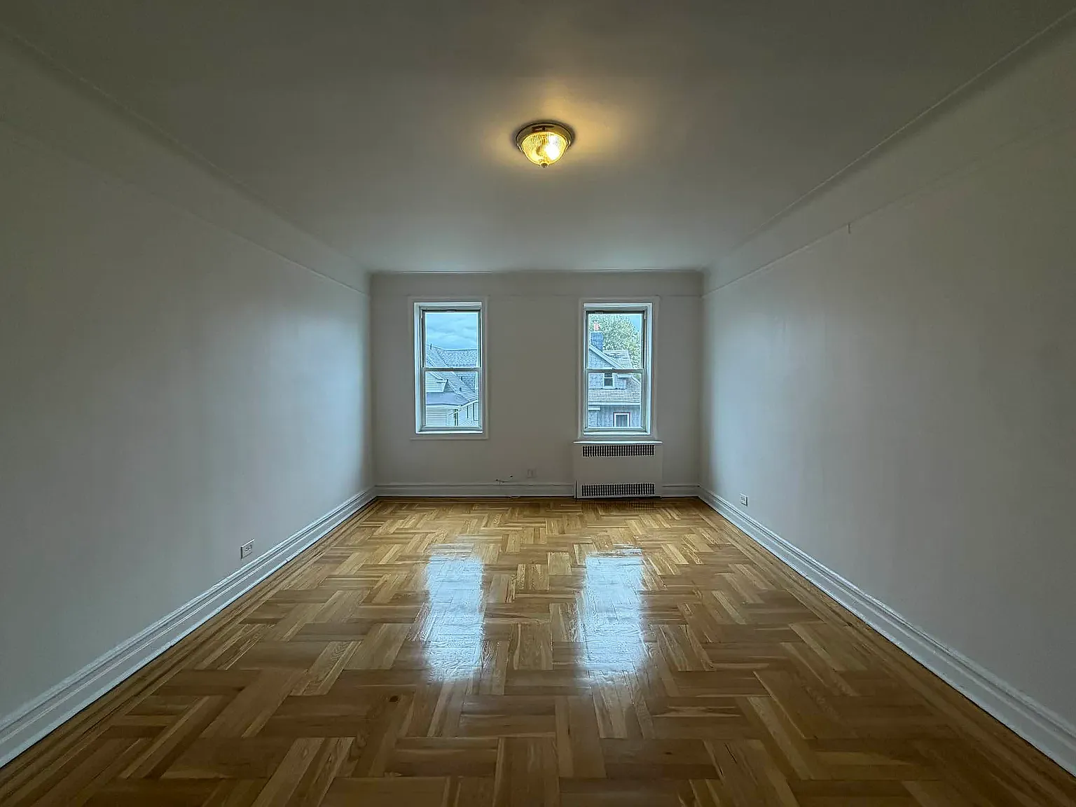 570 Ocean Parkway — Photo 2
