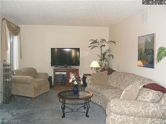 5th image of 4874 Mills Creek Ln