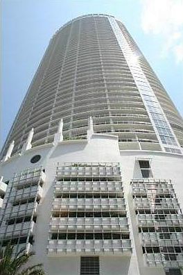 2nd image of 1750 N Bayshore Dr #12