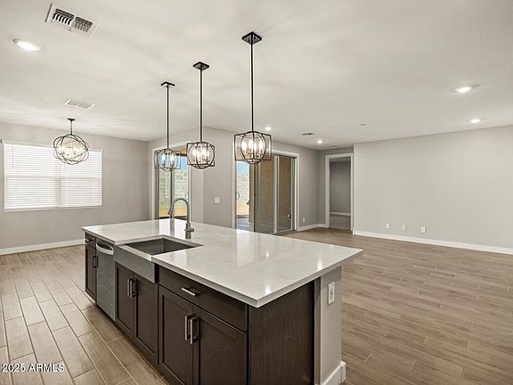 5th image of 15936 W EL CORTEZ Place