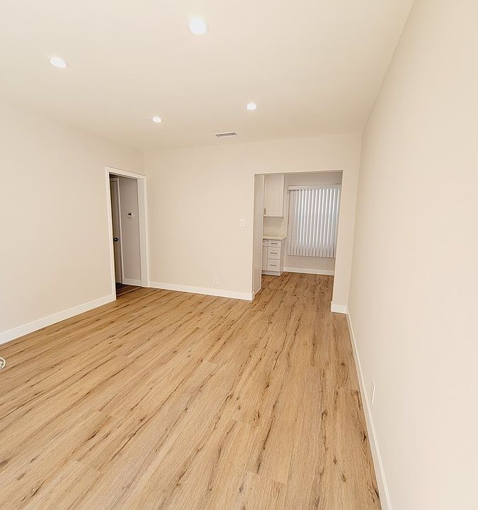 1st image of 523 Ivy St #2
