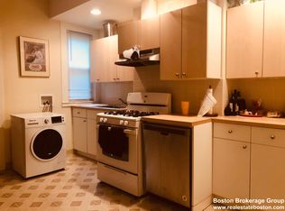 106 Buttonwood St #U1, Dorchester, MA 02125