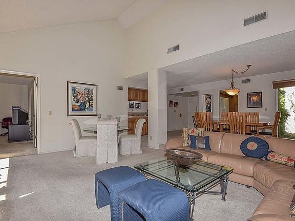 5th image of 4031 E Columbine Dr
