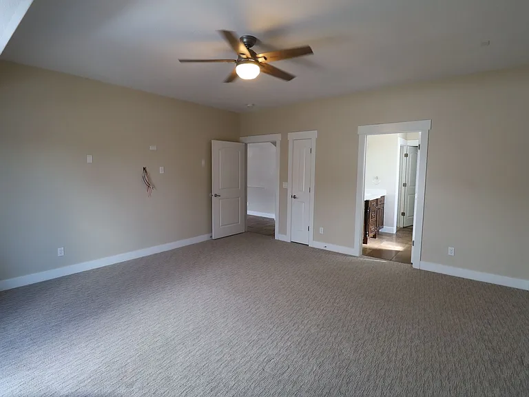 429 N 1340 E — Photo 20