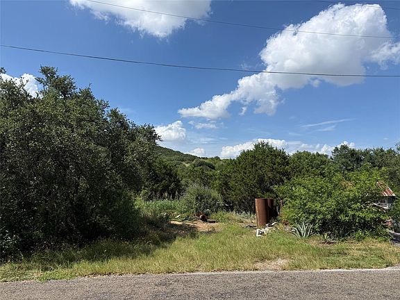 2nd image of 18402 Roundrock Rd