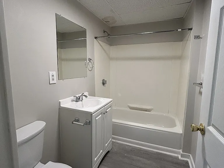 254 Belmont St #G — Photo 7