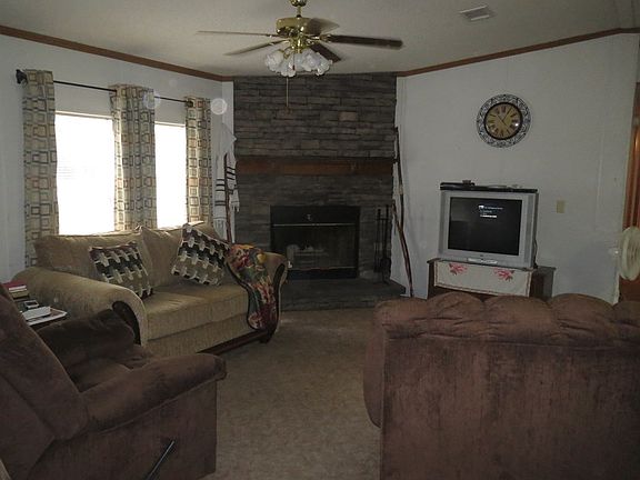 3rd image of 727 Northview Dr