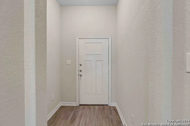 3 bed, 1300 sqft, $1,795 — Photo 3