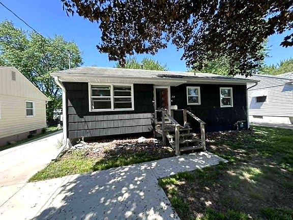 2nd image of 719 McKinley Ave