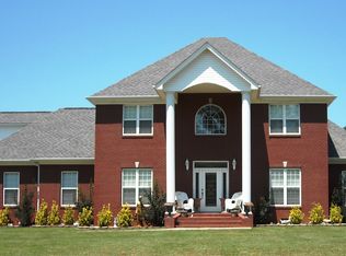 375 Plantation Dr, Killen, AL 35645