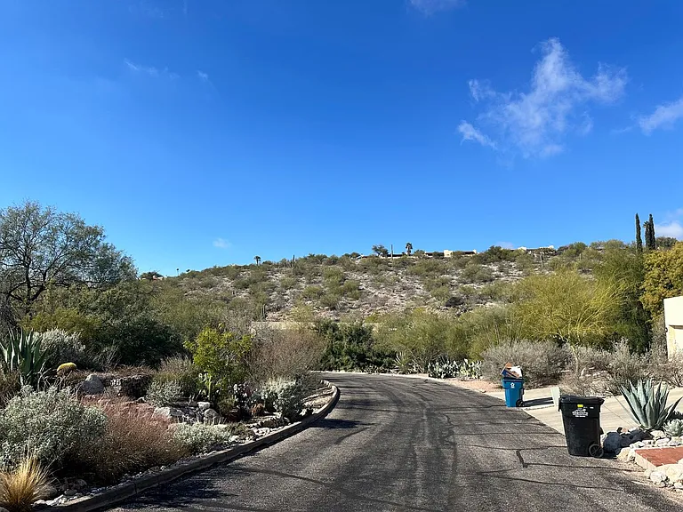 5731 E Paseo Del Cenador — Photo 12