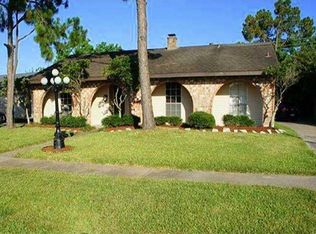 10138 Sageplum Dr, Houston, TX 77089