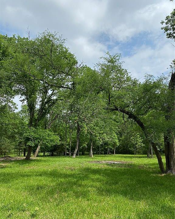 1st image of 16110 Singletree Dr