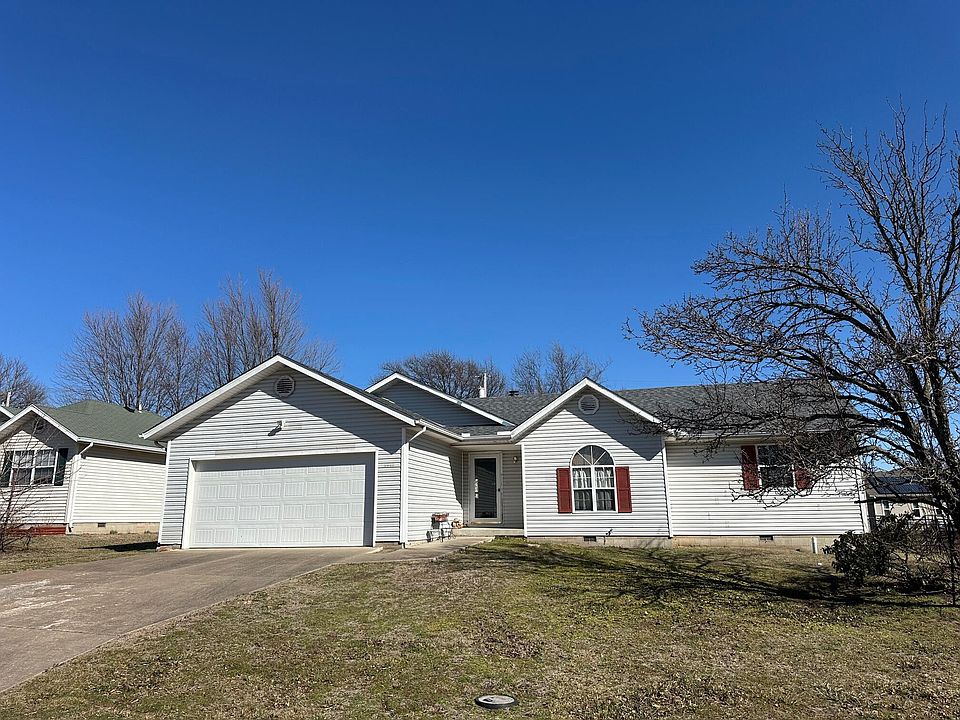 1st image of 1819 Redbird Drive