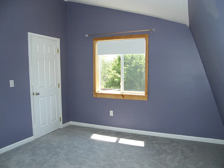 Midline Rd — Photo 6