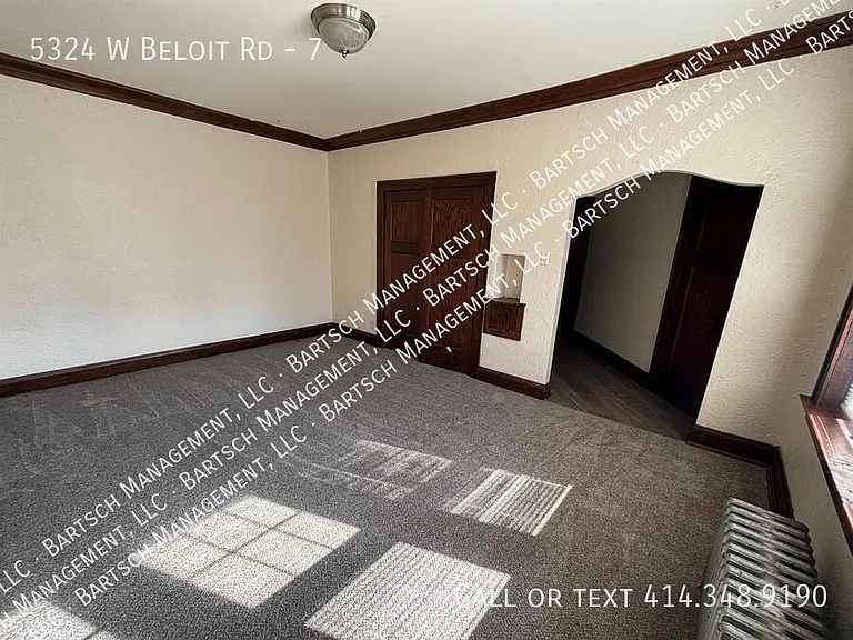 5324 W Beloit Rd #7 — Photo 5