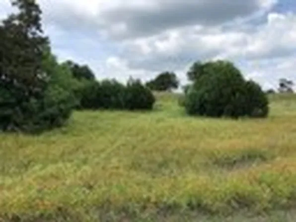 6108 Dunbar Ln, Cleburne, TX 76033