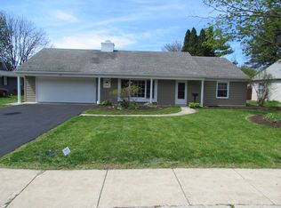 31 N Bereman Rd, Montgomery, IL 60538