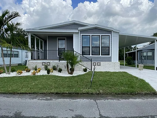 107 Country Club Dr #107 Photo 1