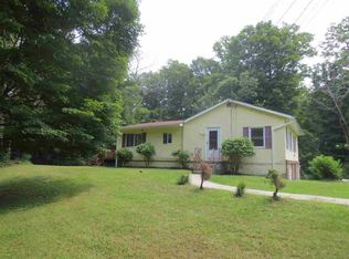 444 Masten Rd, Pleasant Valley, NY 12569