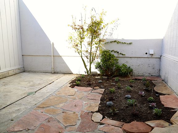 5th image of 907 Calle Gomero