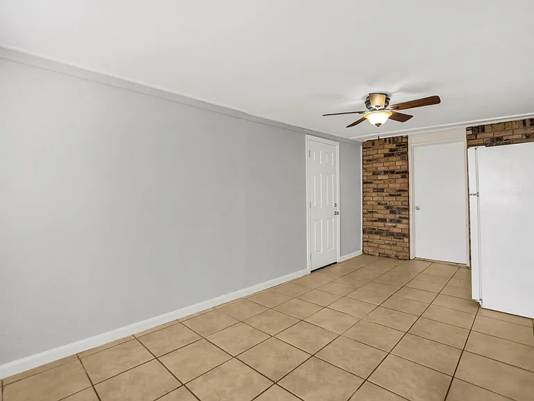 5613 Truitt St — Photo 16