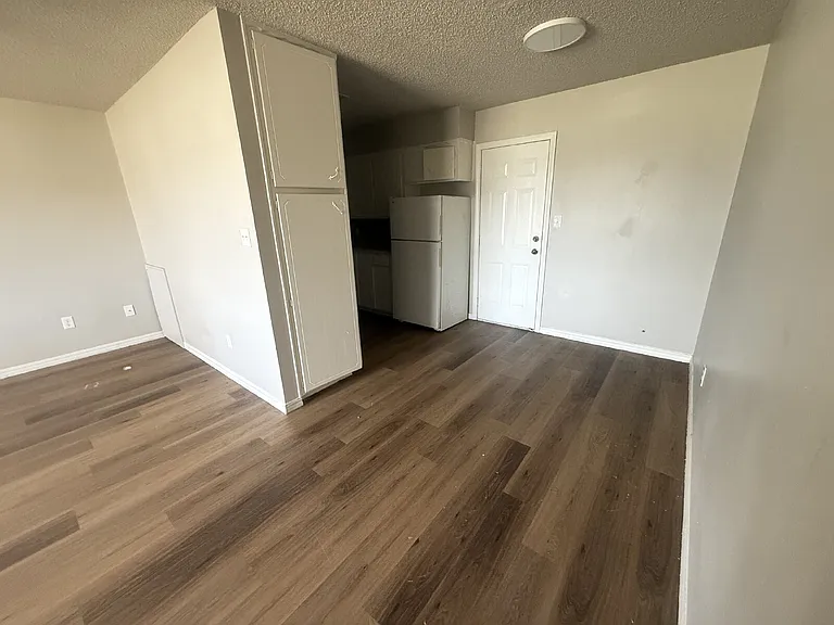 603 S Mekusukey Ave #603 — Photo 6