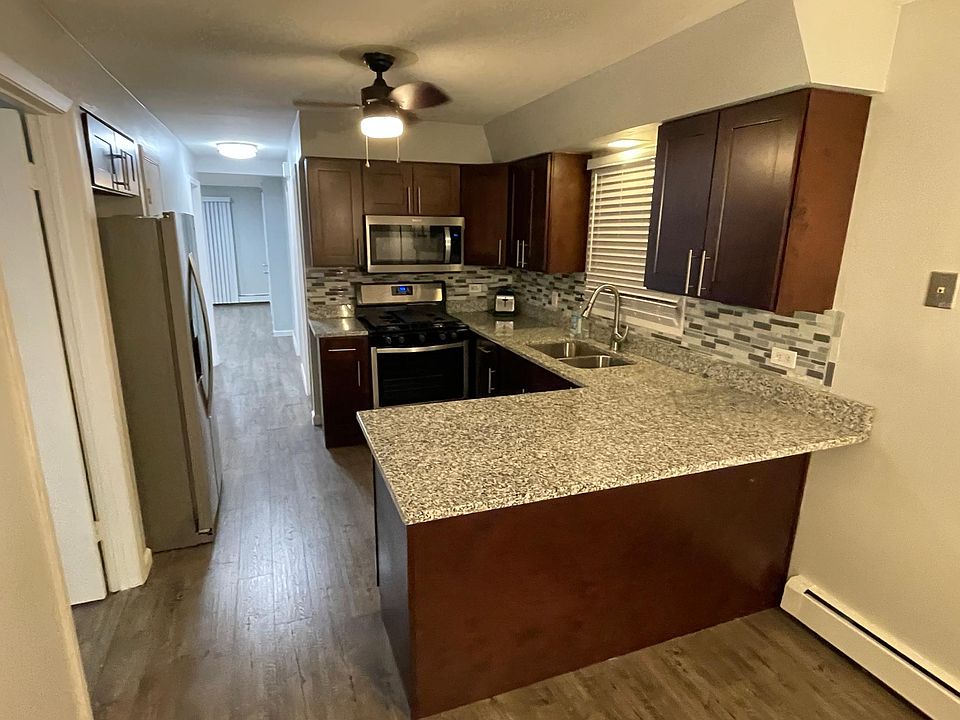 1st image of 5970 S Archer Ave #3