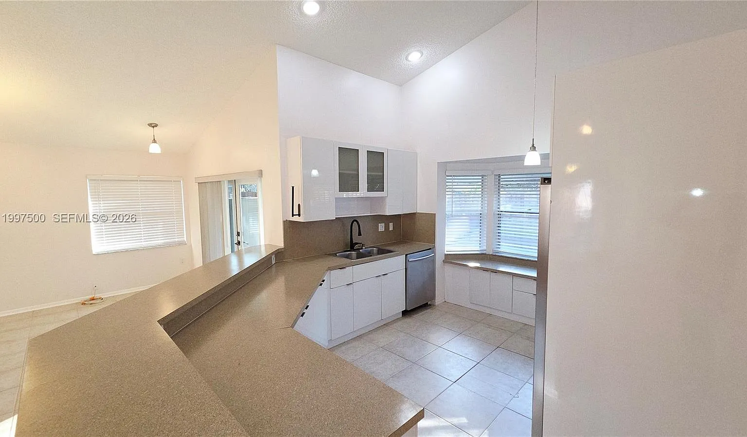 Sawgrass Estates — Photo 3