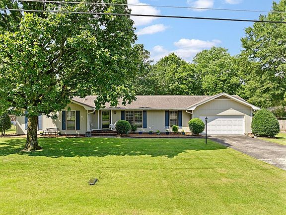 3rd image of 29 Donley Dr NW