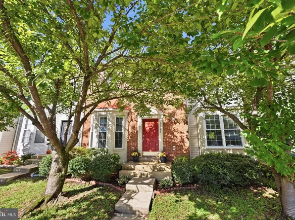 21764 Kings Crossing Ter, Ashburn, VA 20147
