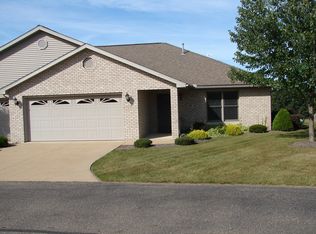 207 Pinehurst Dr, Dover, OH 44622