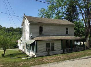 322 Chestnut St, Hyde Park, PA 15641