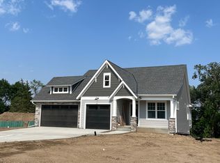11869 302nd St, Chisago City, MN 55013