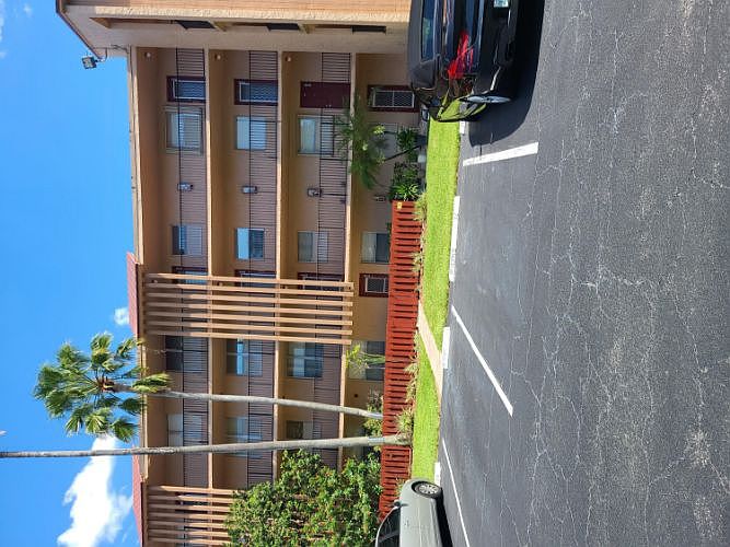 1st image of 480 NW 76th Ave APT 207
