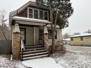 5320 N 39th St, Milwaukee, WI 53209